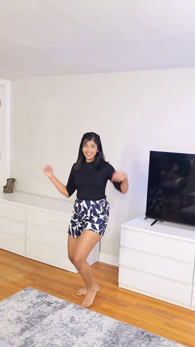 Post 4 by Ananya kar - Travel & Dance on Instagram (video)