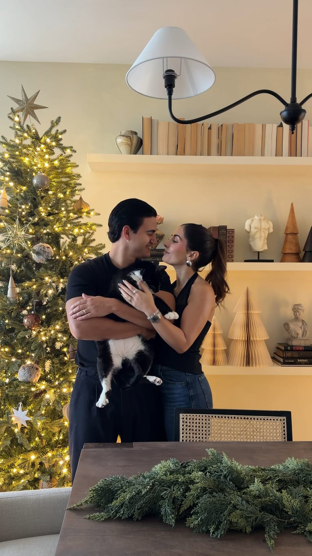 Post 9 by Daniela Martinez & Nicola Bellomo on Instagram (video)