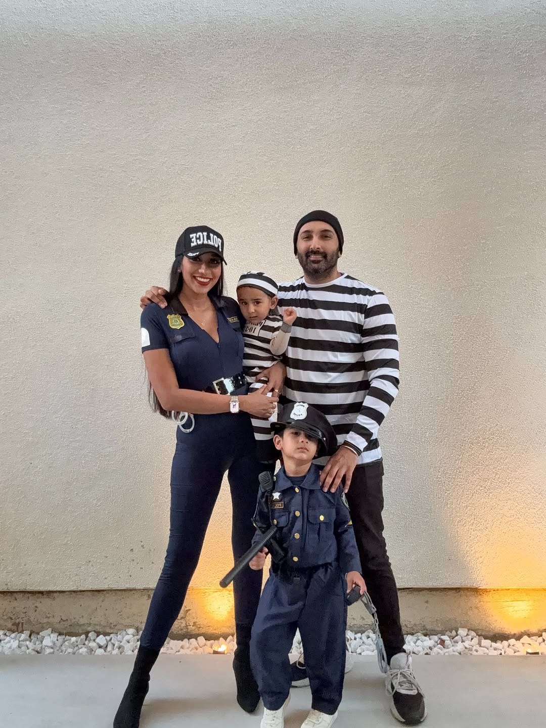 Post 9 by Muneet Parhar 🧿 on Instagram (carousel)
