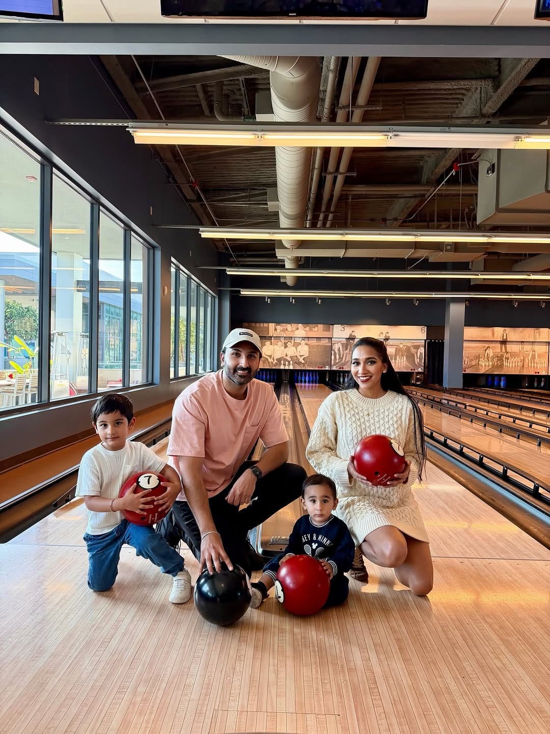 Post 4 by Muneet Parhar 🧿 on Instagram (carousel)