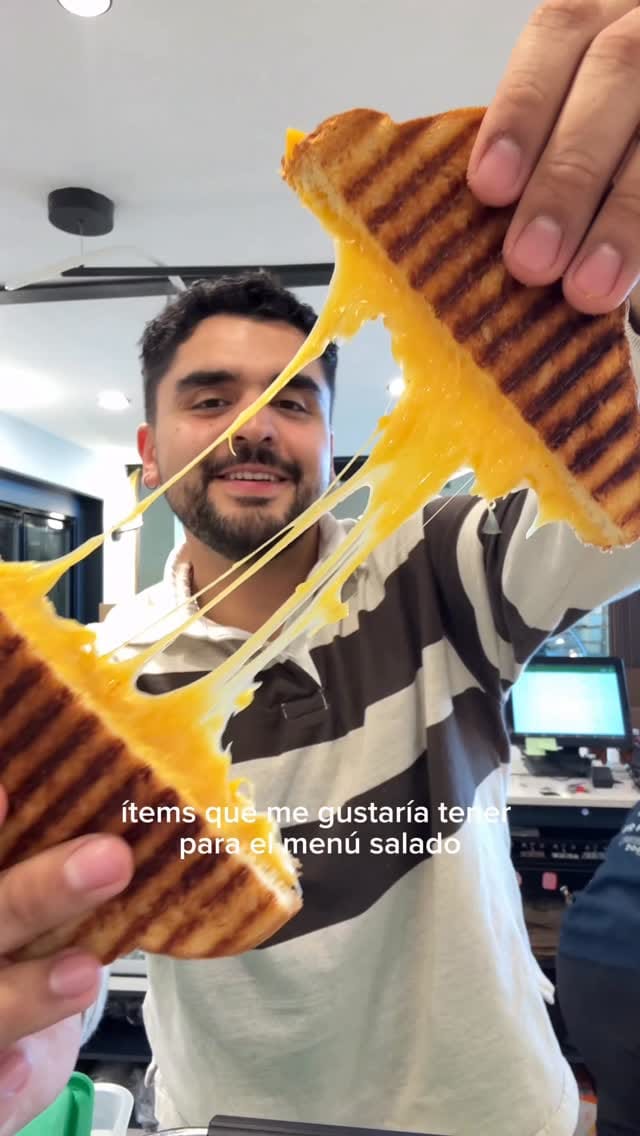 Post 2 by Mario Medrano on Instagram (video)