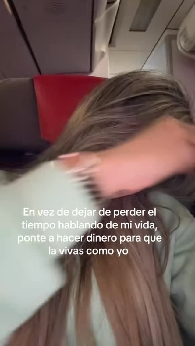 Post 5 by Lorena Escalona on Instagram (video)