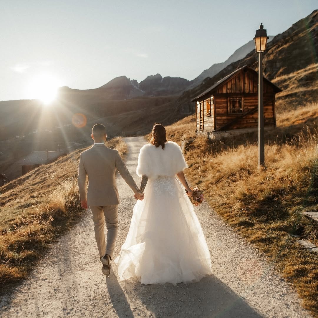 Post 8 by Anaïs ❁ Switzerland on Instagram (carousel)