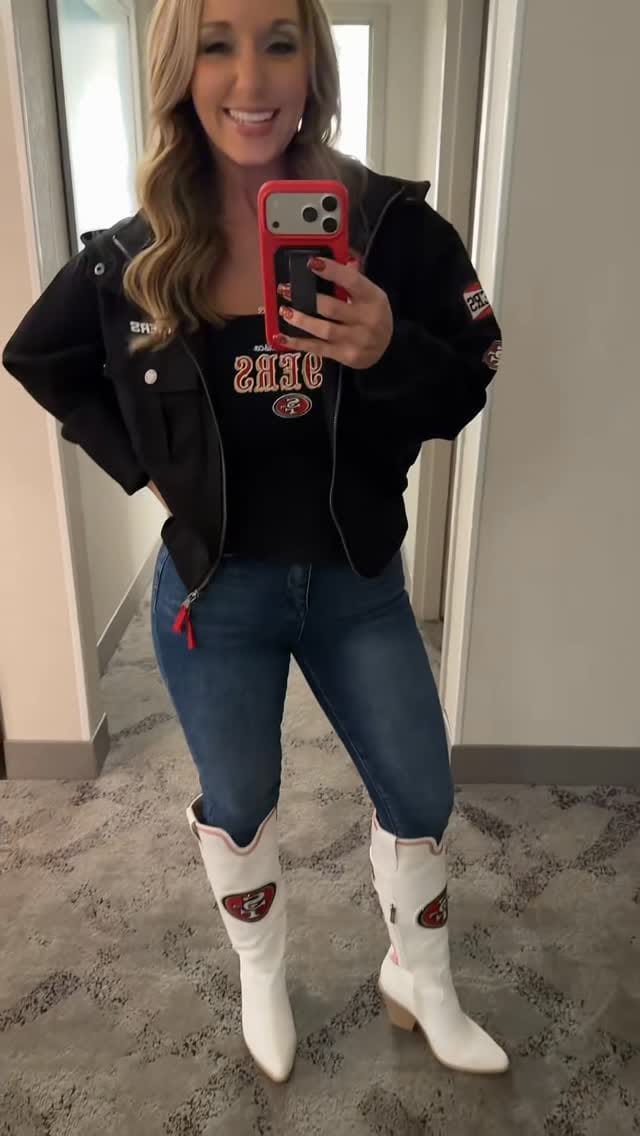 Post 6 by Stephanie clark on Instagram (video)