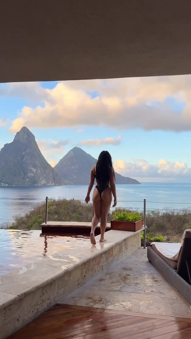 Post 3 by TRISTAN & CARA | TRAVEL COUPLE on Instagram (video)