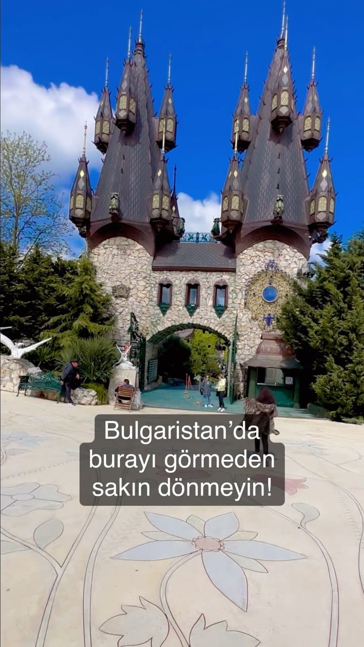Post 10 by Pinar Bulut on Instagram (video)