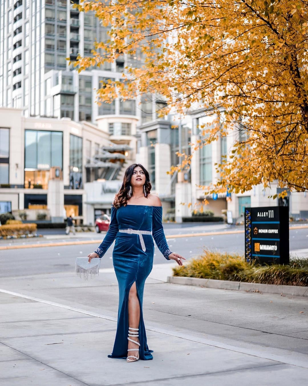 Post 3 by Vyom Kapoor . Seattle Blogger on Instagram (carousel)