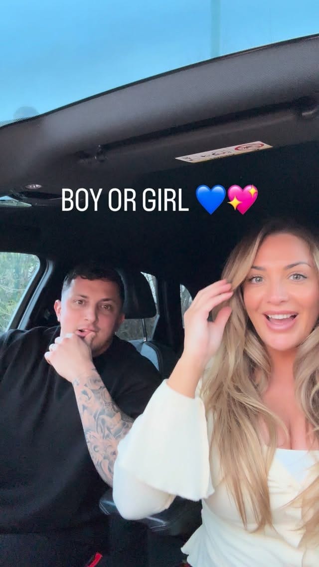 Post 3 by D a i s y  T a y l o r ❤️ on Instagram (video)