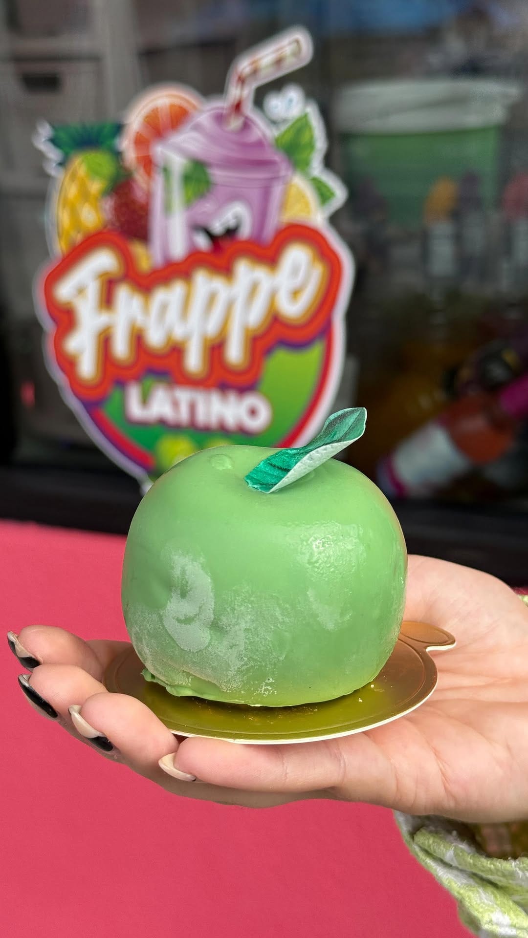 Post 8 by Katelyn Marie || Orlando Foodie + Travel + Disney on Instagram (video)