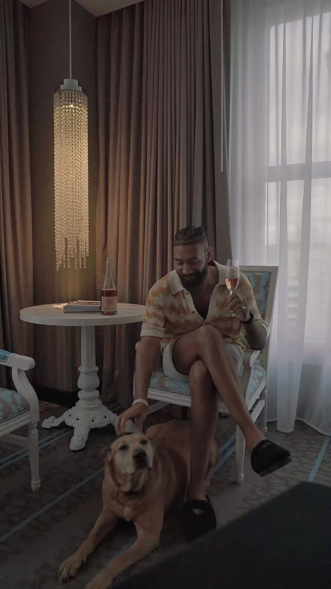 Post 4 by The Urbane Savant on Instagram (video)