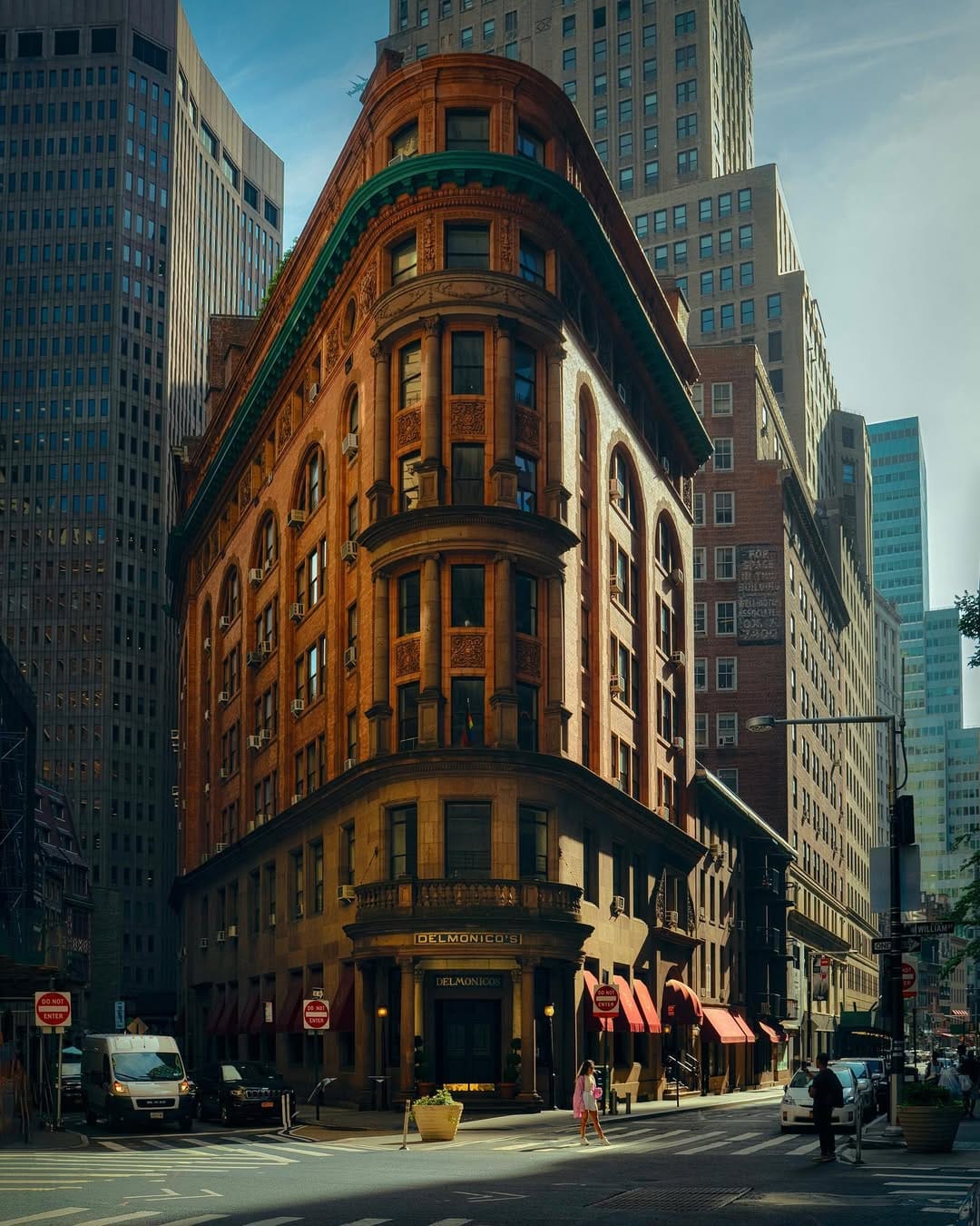 Post 10 by Joe Pollarine - NYC & Travel on Instagram (image)