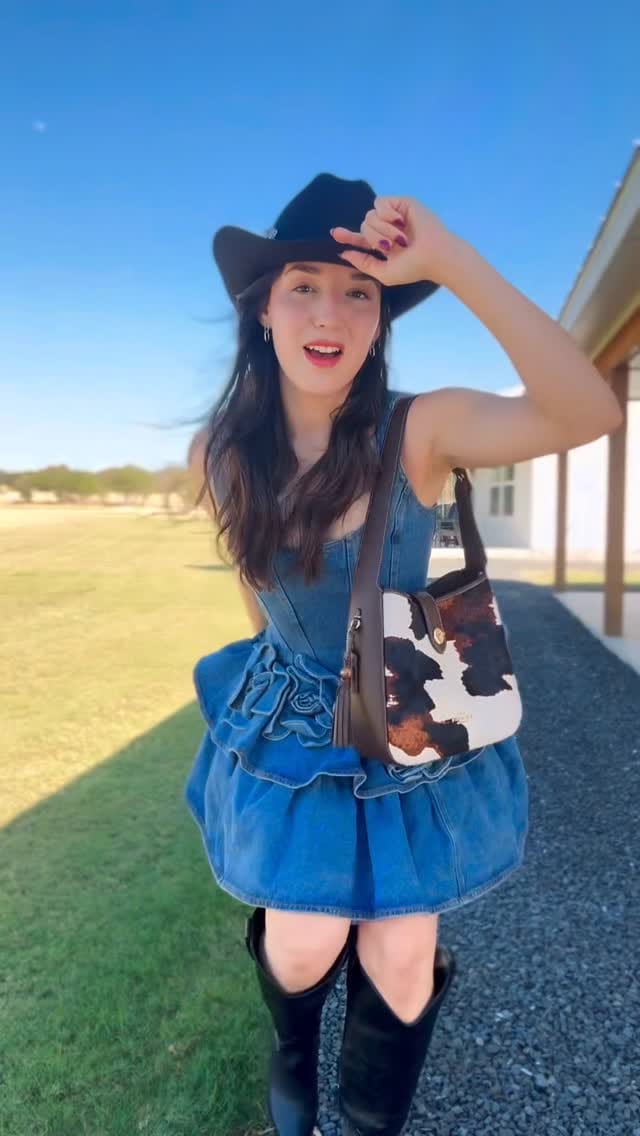 Post 7 by 𝐊𝐚𝐬𝐚𝐧𝐝𝐫𝐚 𝐆ó𝐦𝐞𝐳 𝐋𝐚𝐬𝐤𝐮 on Instagram (video)