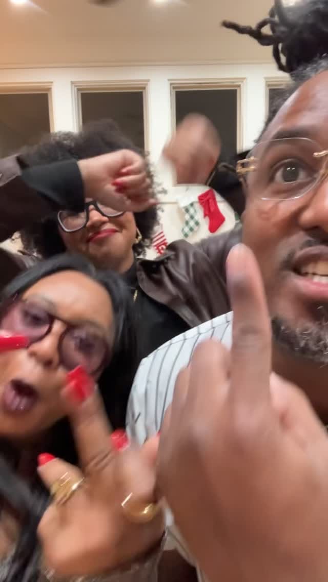 Post 1 by Amanda Jones on Instagram (video)