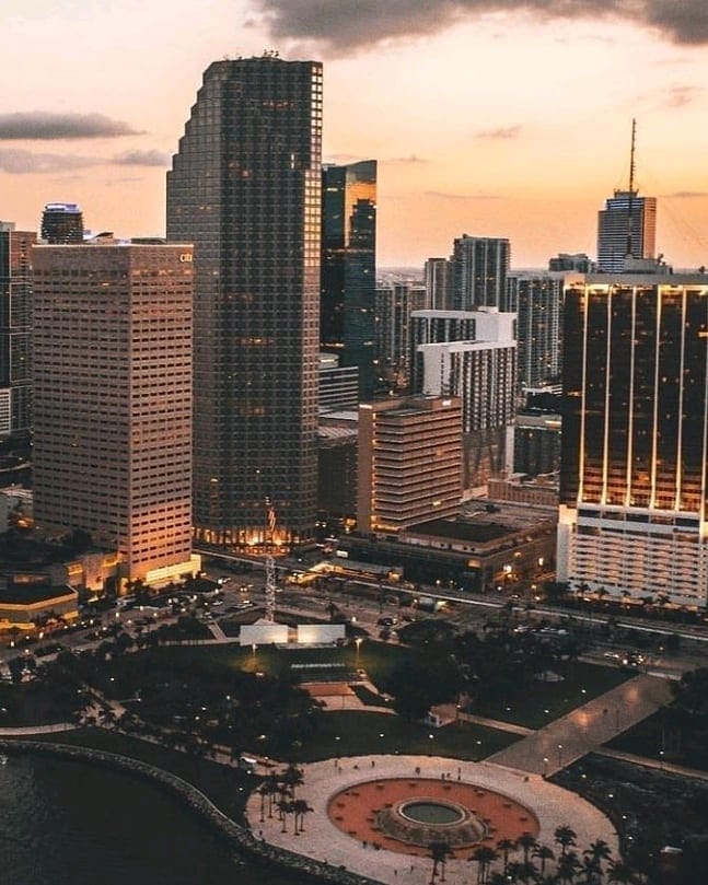 Post 9 by Miami Traveler on Instagram (image)