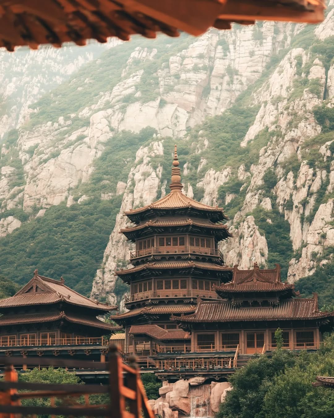Post 2 by Mirko Mantovani on Instagram (carousel)