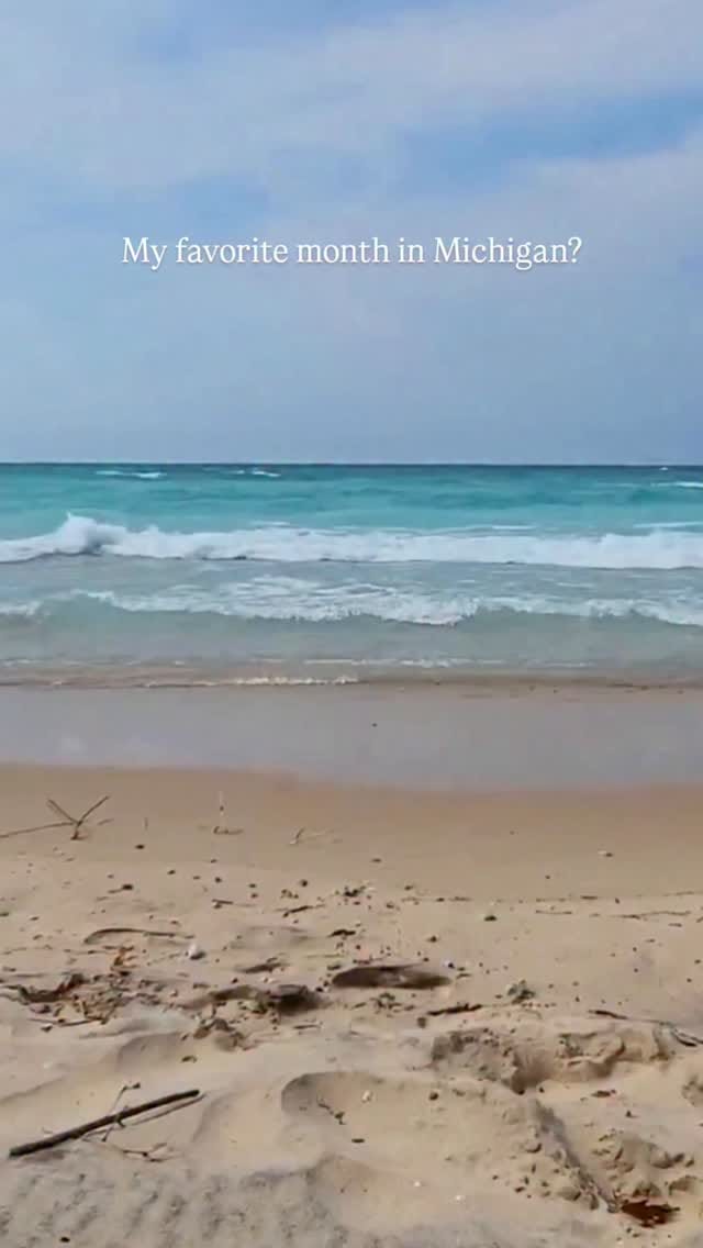 Post 6 by Ana Ferreira on Instagram (video)