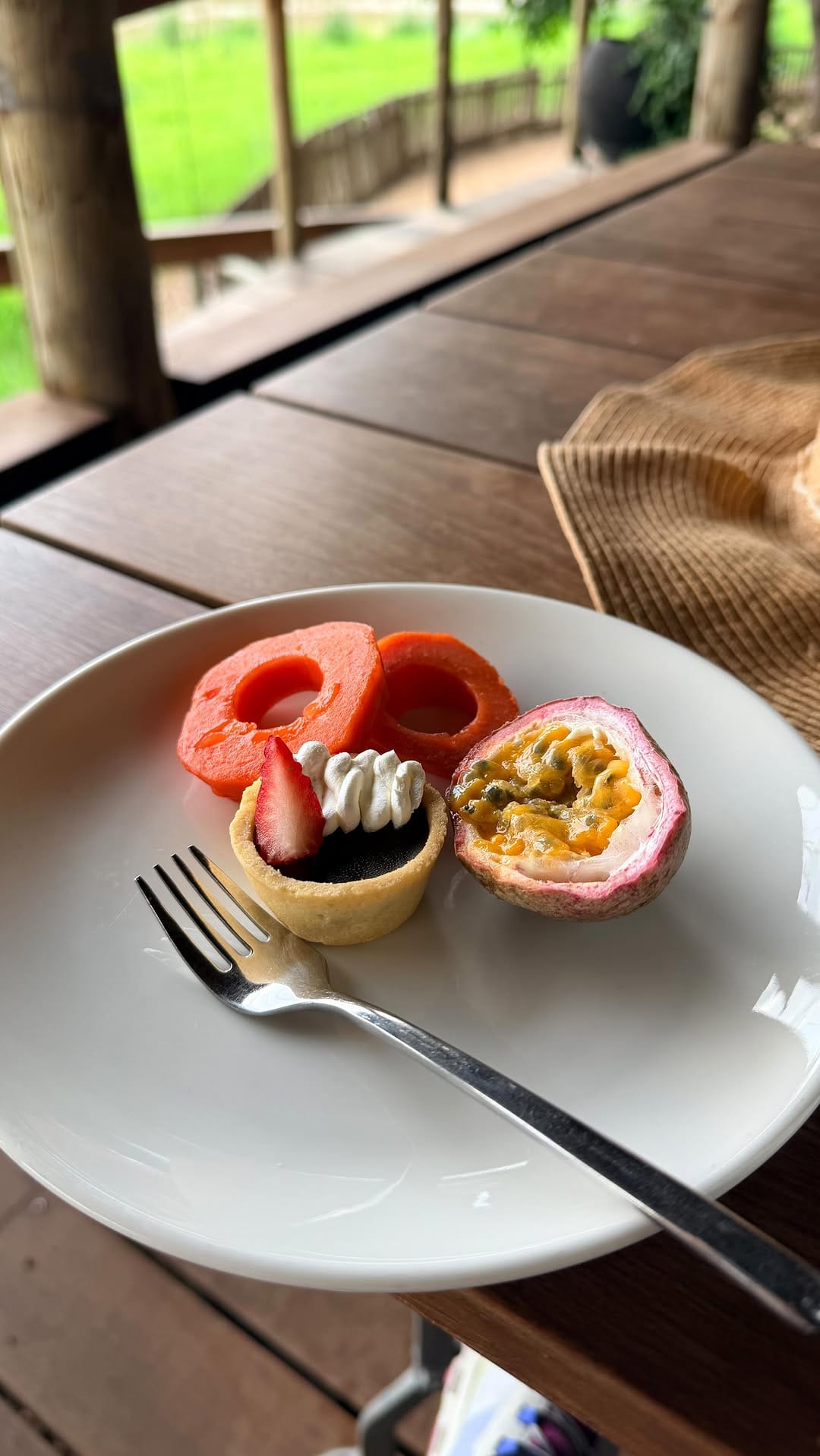Post 2 by Chandni | Vegetarian Blogger on Instagram (video)