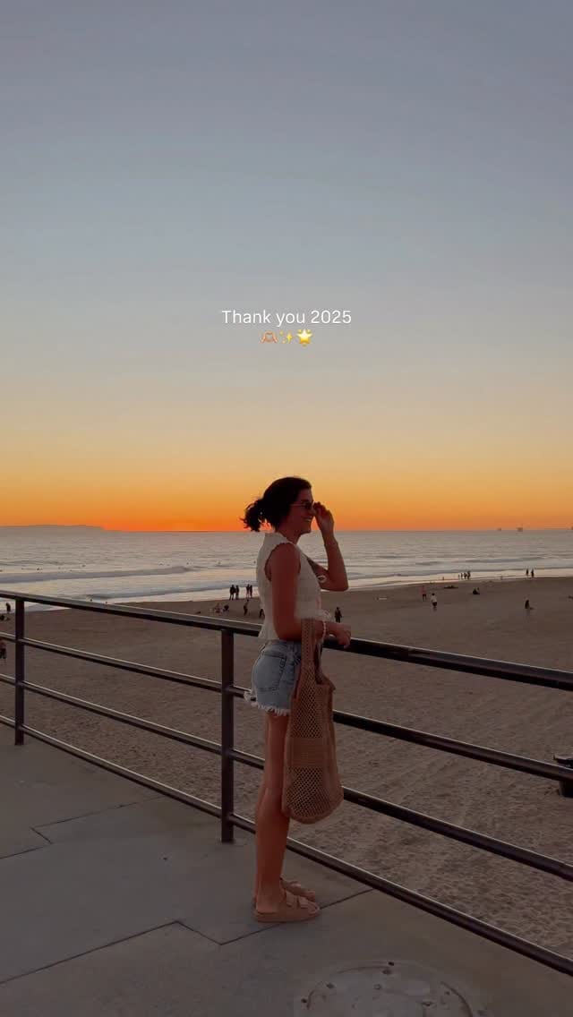 Post 5 by Sarah | SF + California Travel Photographer on Instagram (video)