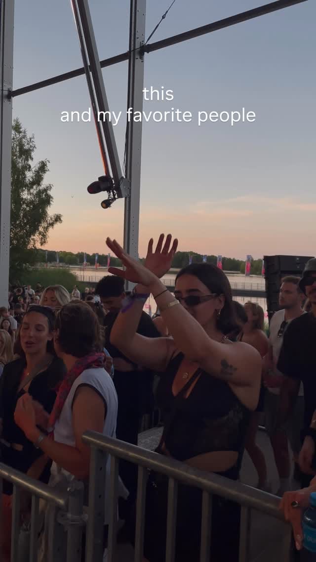 Post 6 by Zeynep Uzunoglu on Instagram (video)