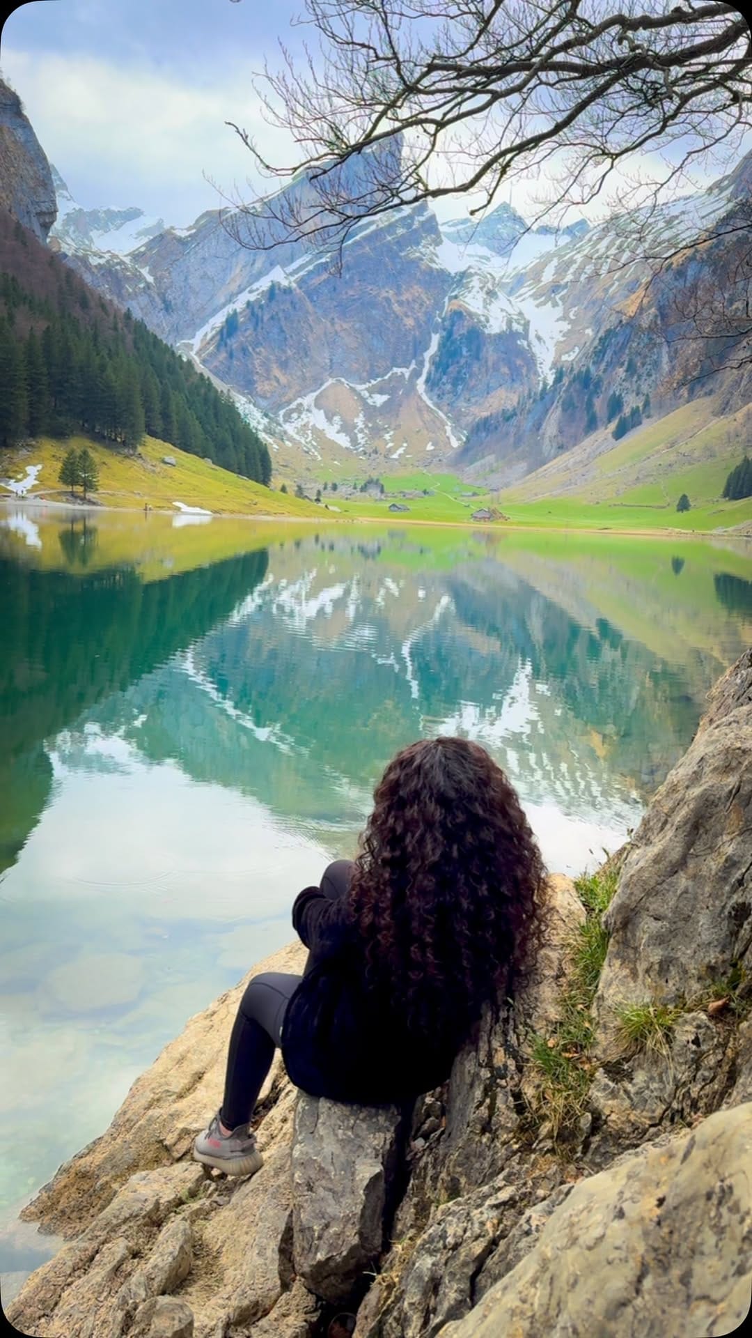 Post 10 by Celine on Instagram (video)