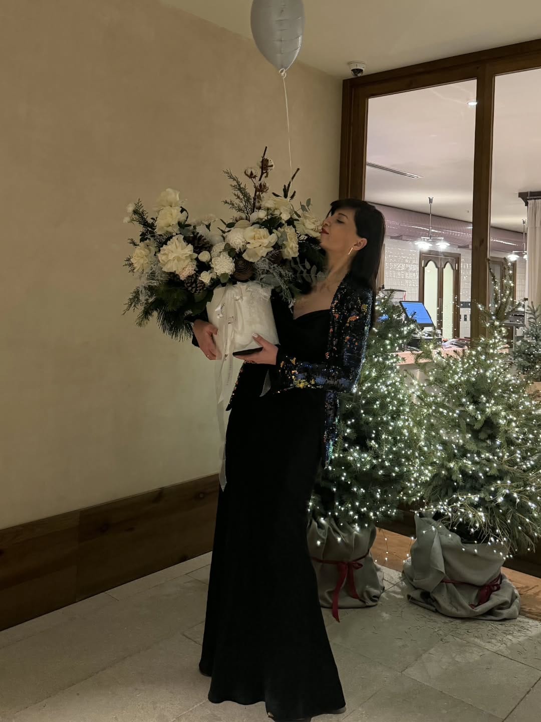 Post 1 by sisters' flowers on Instagram (image)