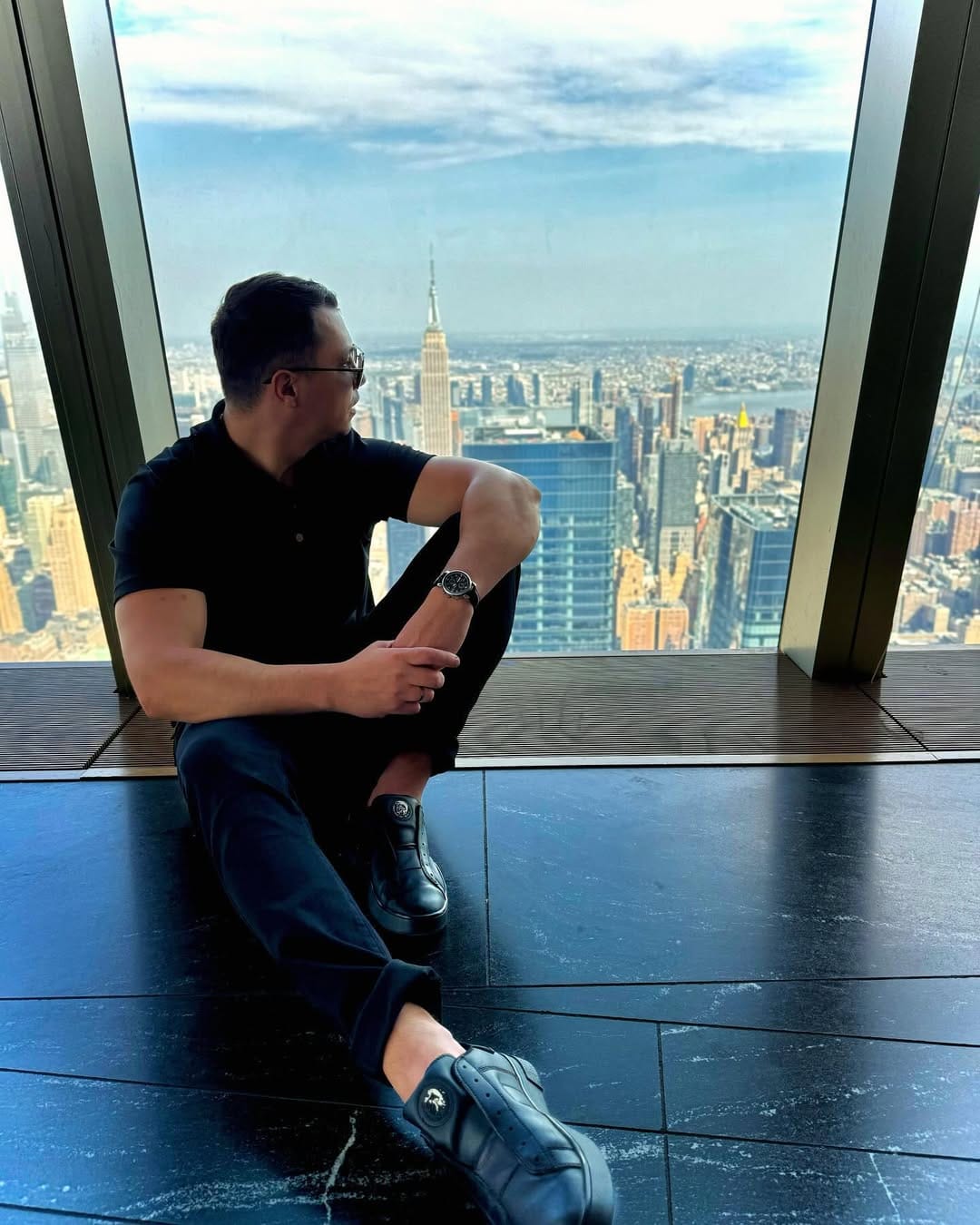Post 2 by Dmytro Zeleniuk on Instagram (image)