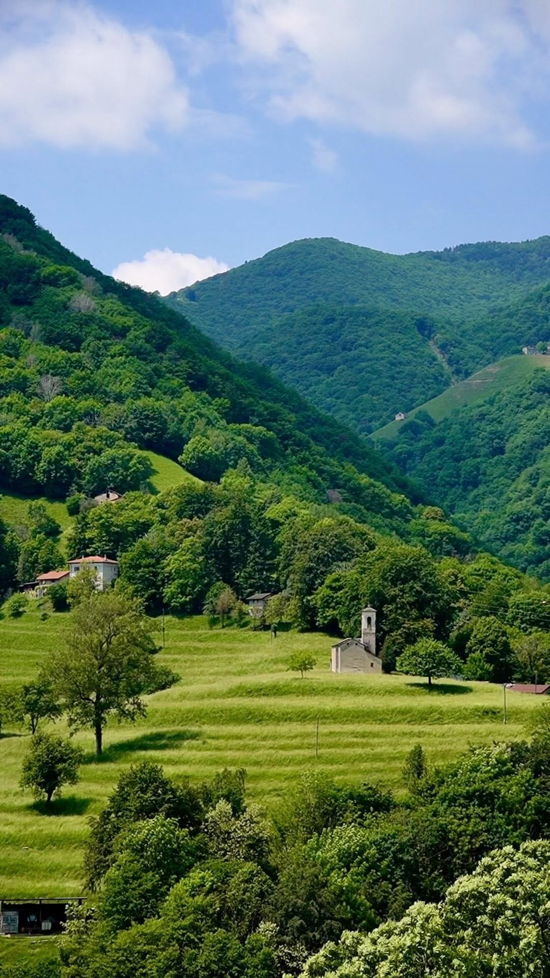 Post 7 by Alberto Moya on Instagram (video)