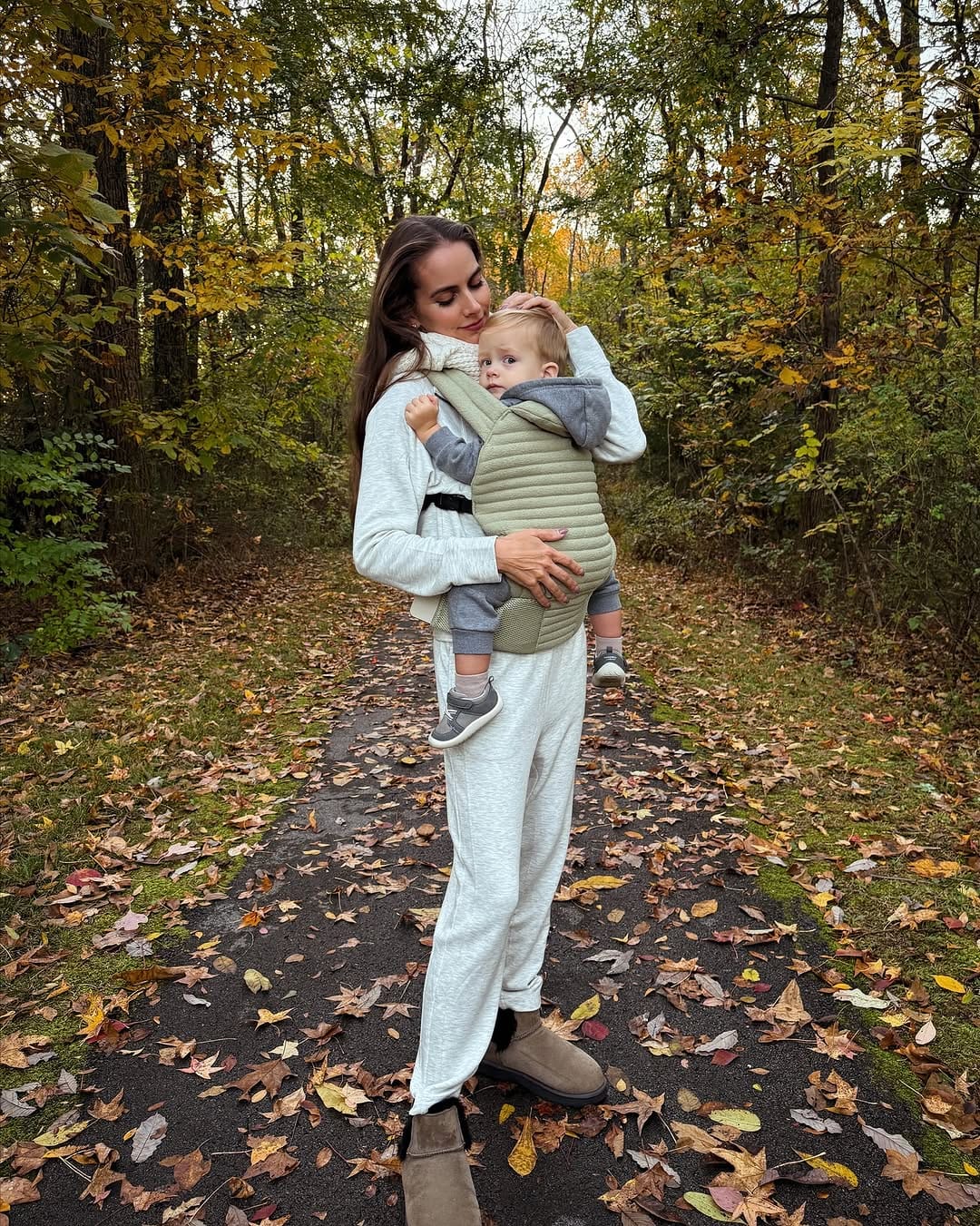 Post 3 by Tasha Courtney | Travel + Fashion on Instagram (carousel)