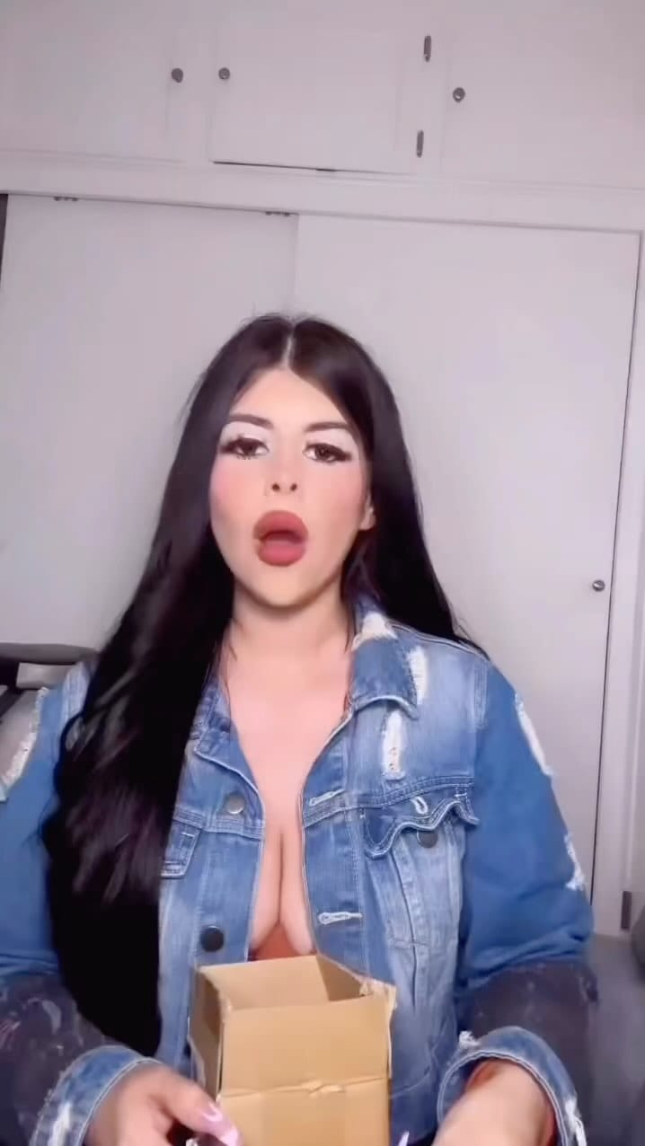 Post 2 by CAMARA SHOP on Instagram (video)