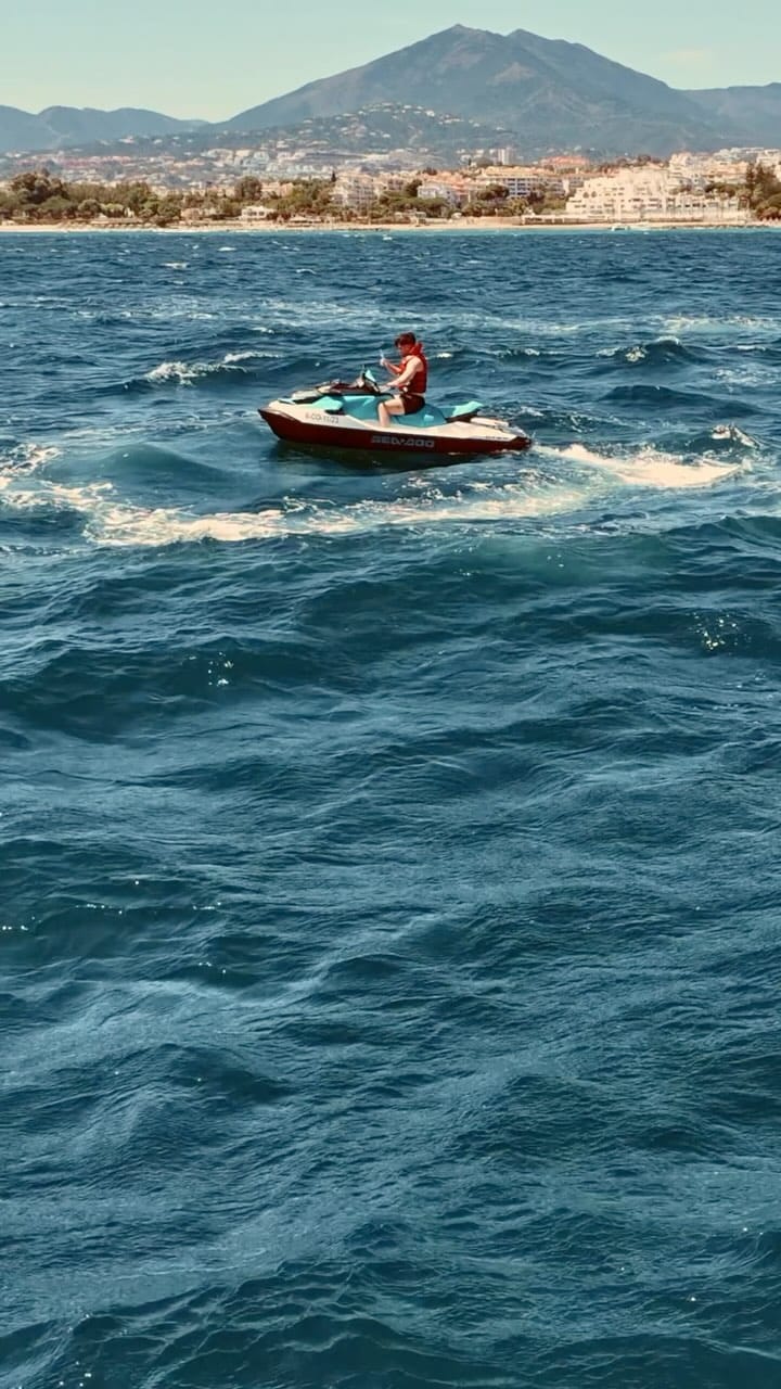 Post 5 by SOUSA on Instagram (video)
