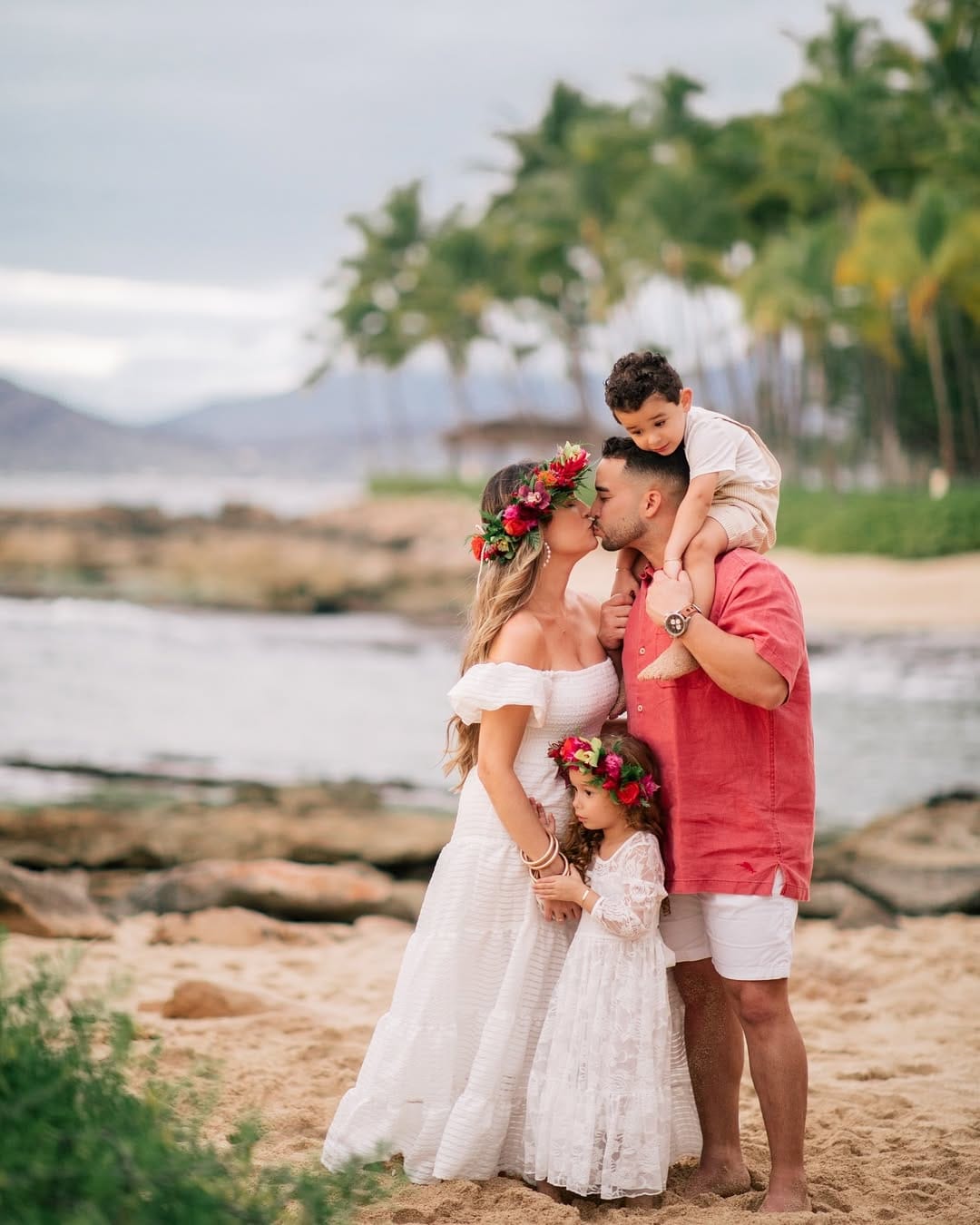 Post 9 by Yaniris Delgado | Family Travel & Lifestyle on Instagram (image)