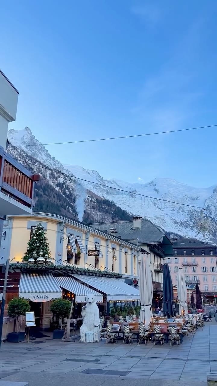 Post 3 by Yaniris Delgado | Family Travel & Lifestyle on Instagram (video)