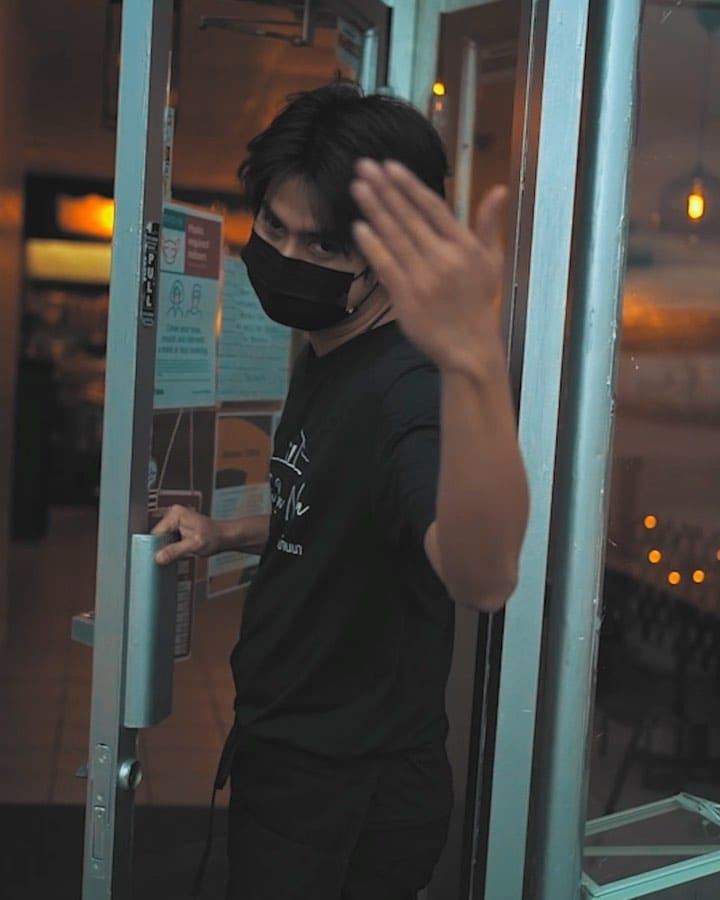 Post 6 by ReyFilmZ on Instagram (video)