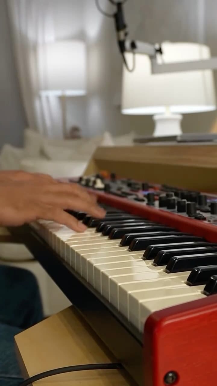 Post 9 by 𝗝𝗼𝗵𝗮𝗻 𝗕𝗲𝗹𝘁𝗿𝗲 on Instagram (video)