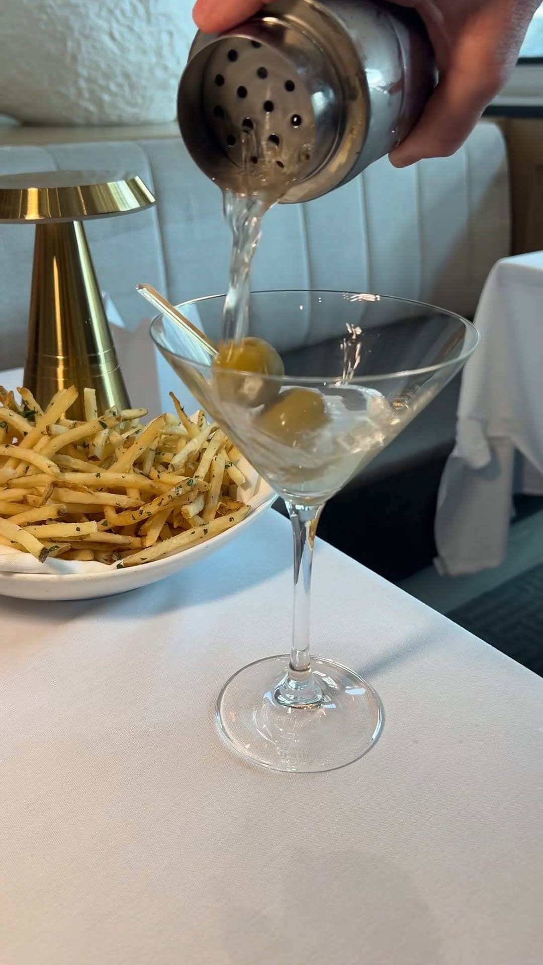 Post 10 by Noelle 🤍 Tampa Food + Global Travels on Instagram (video)