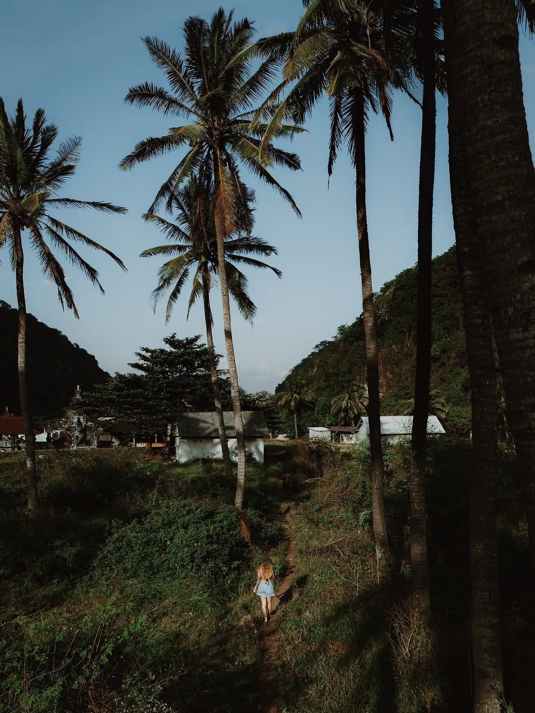 Post 4 by Nusa Penida on Instagram (carousel)