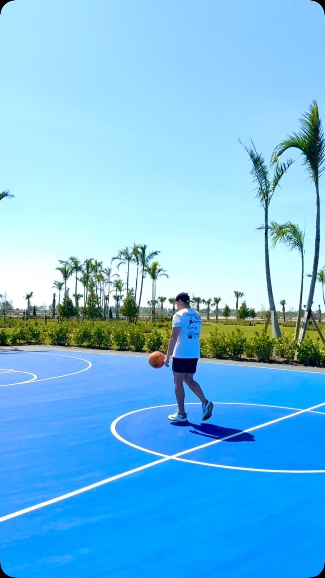 Post 7 by Johandry Espin on Instagram (video)