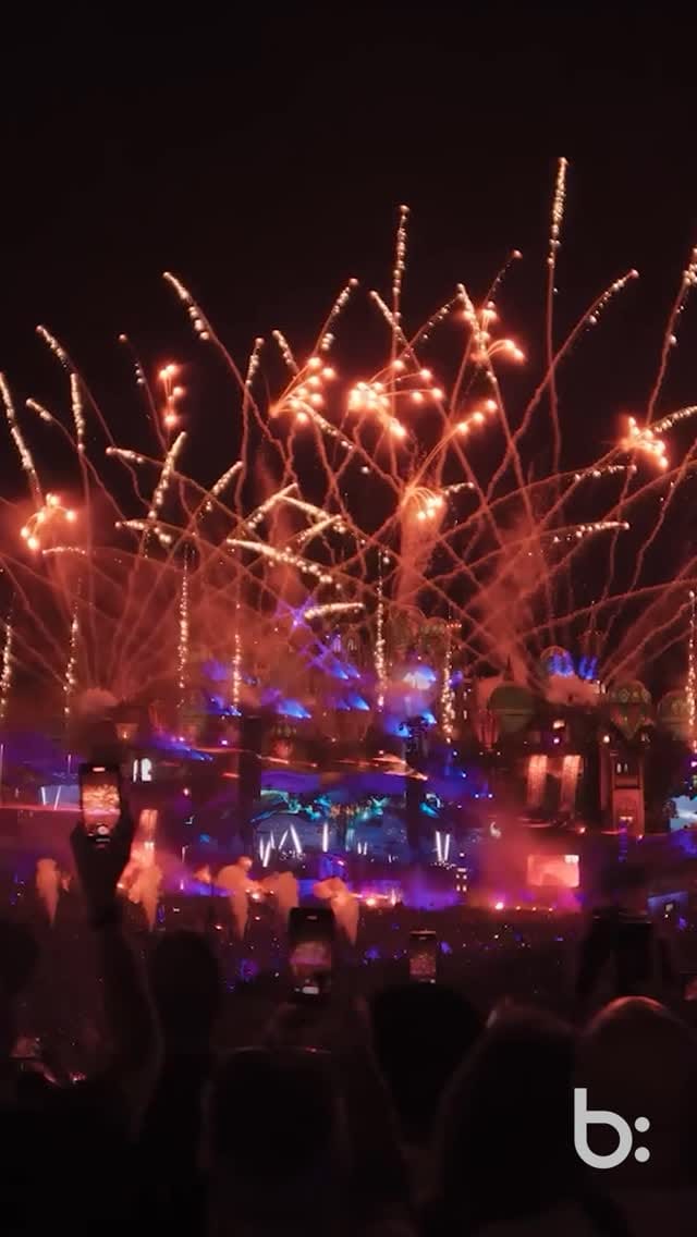 Post 8 by b:hip | One on Instagram (video)