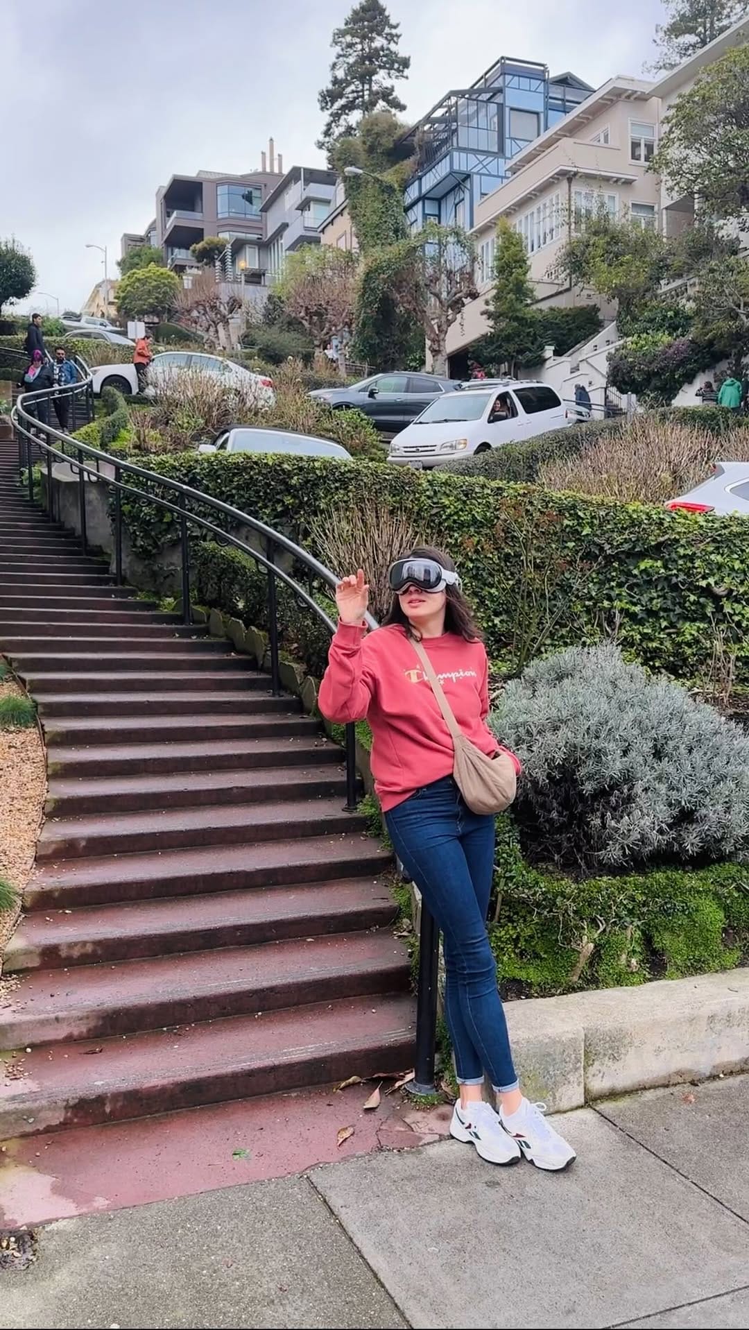 Post 9 by Seray Gürel on Instagram (video)