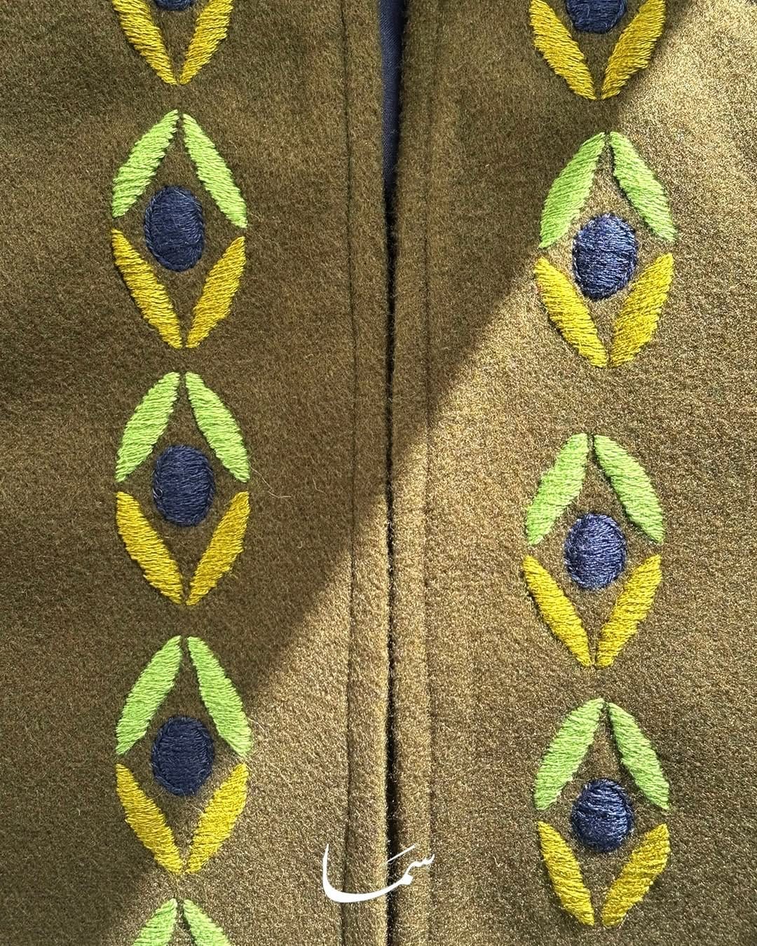 Post 2 by Sama Handmade on Instagram (carousel)