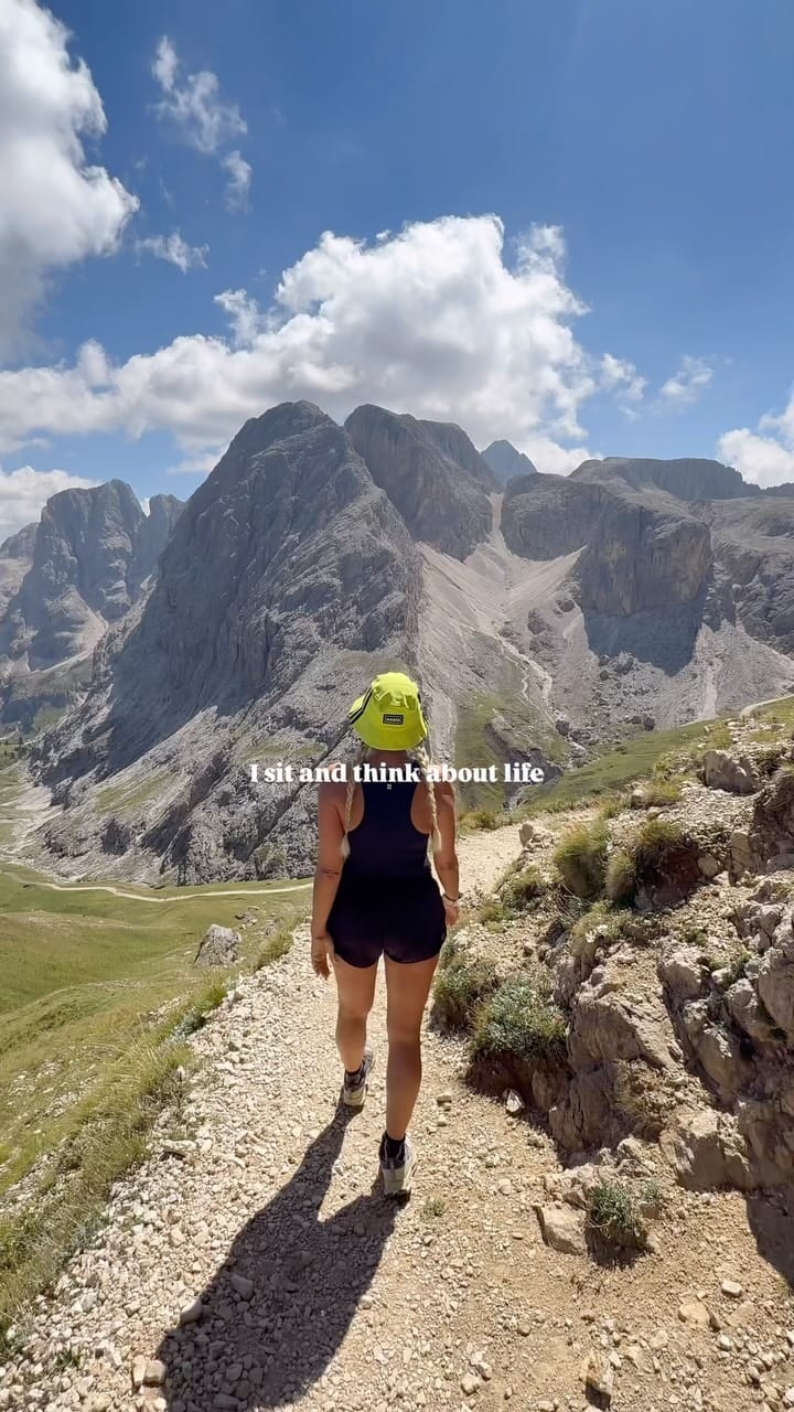 Post 5 by Kelly Crump ✨Stop hesitating, Start living✨ on Instagram (video)