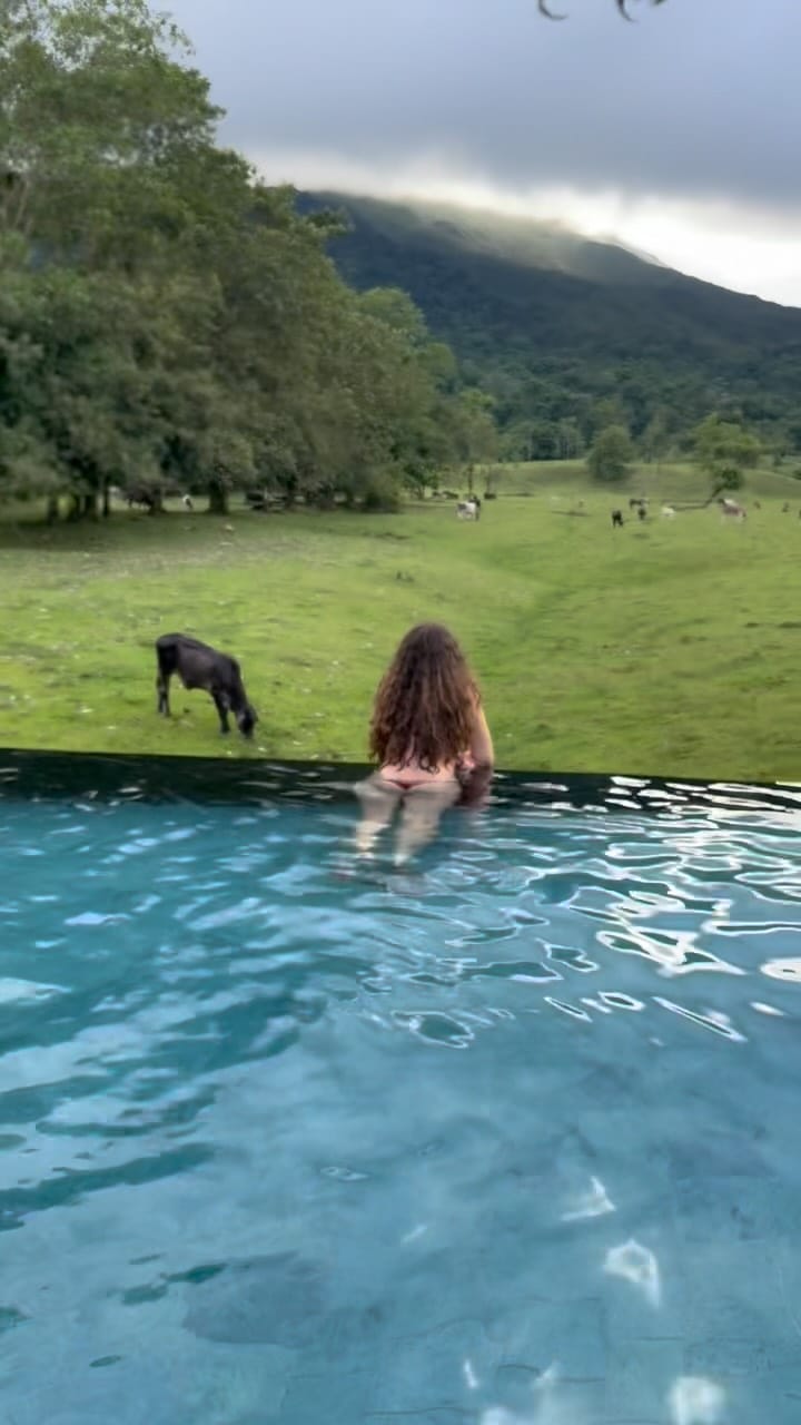 Post 6 by Maria Lobanova on Instagram (video)
