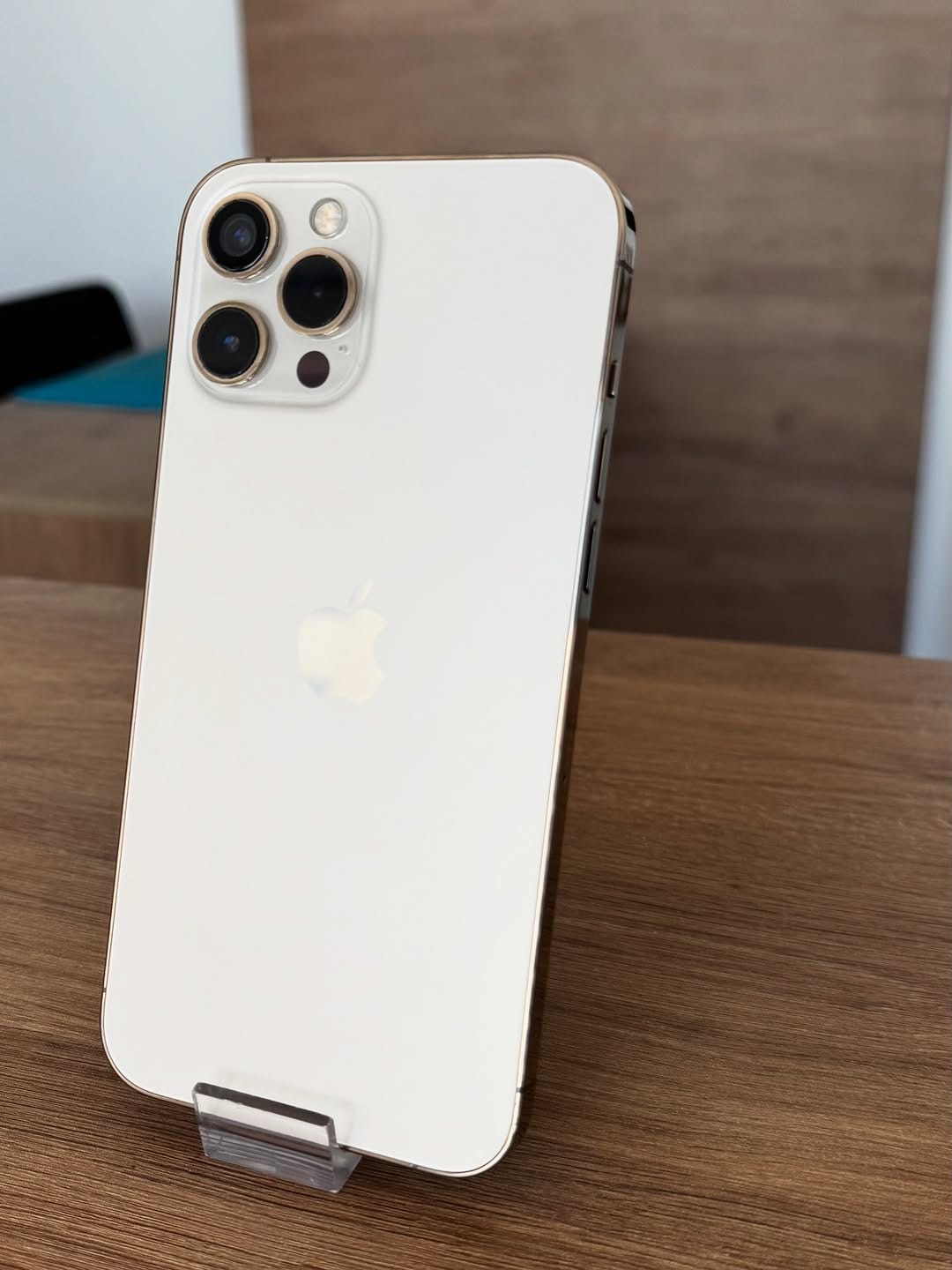 Post 3 by IPHONE | MACBOOK | IPAD | XIAOMI | CELULARES on Instagram (carousel)