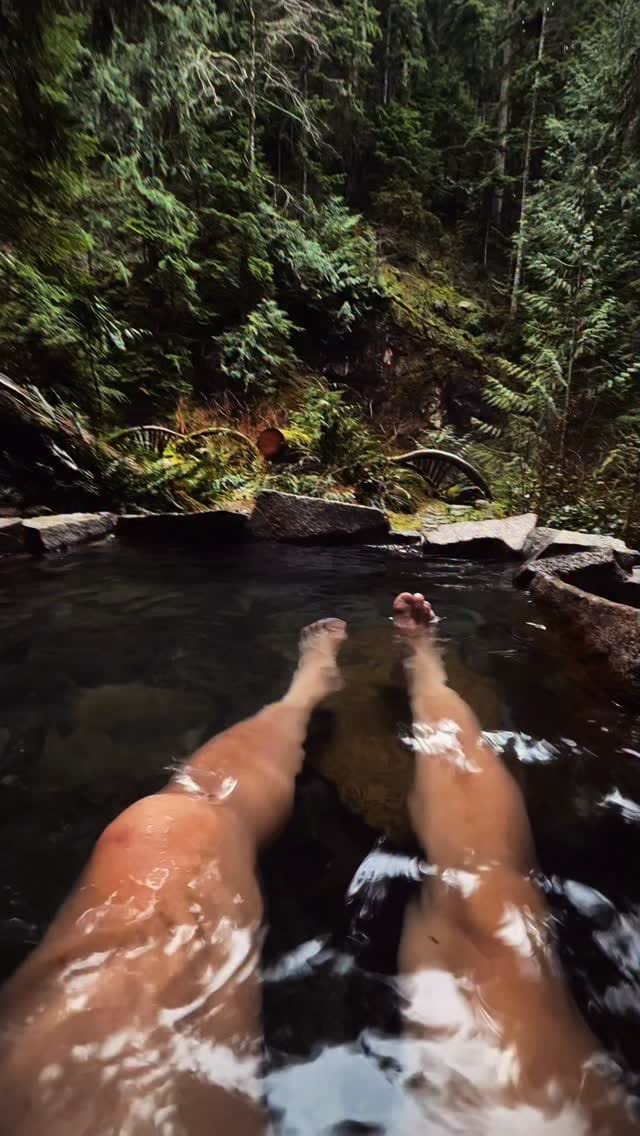 Post 4 by John Duong on Instagram (video)