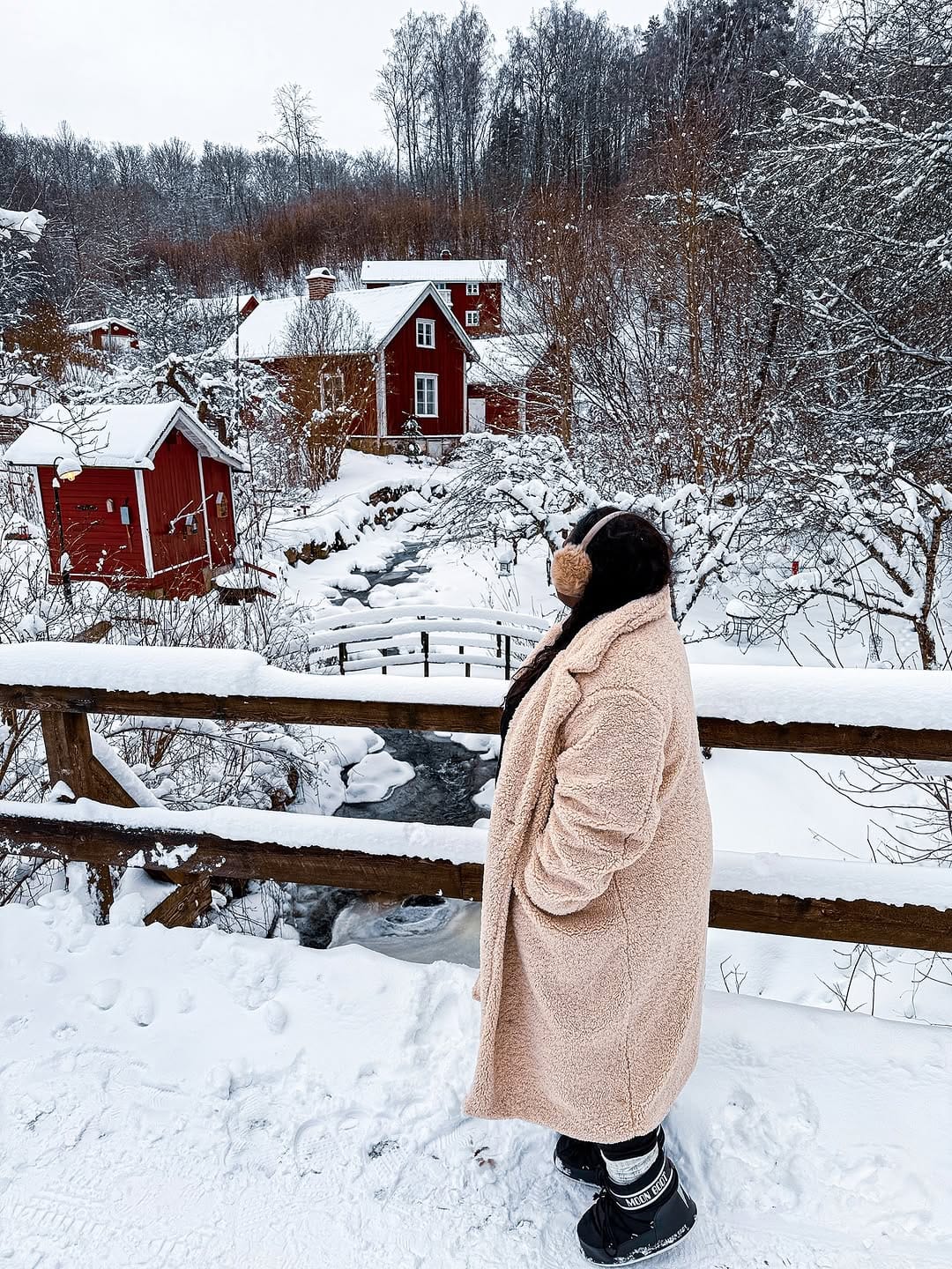 Post 6 by Ashley | Luxury Travel | Unique Experiences on Instagram (carousel)