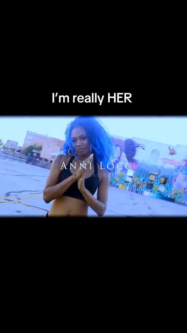 Post 6 by Anni Loc on Instagram (video)