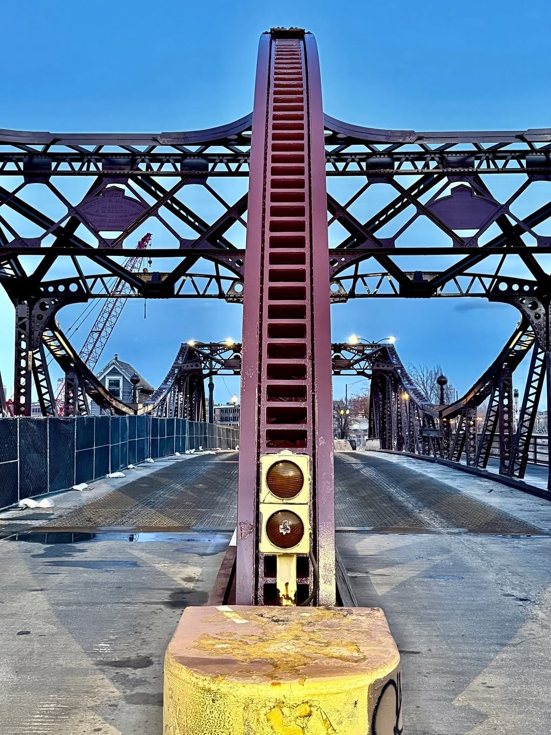 Post 4 by Ronnie Frey | Chicago Creator & Photographer | Global Tour Guide on Instagram (carousel)