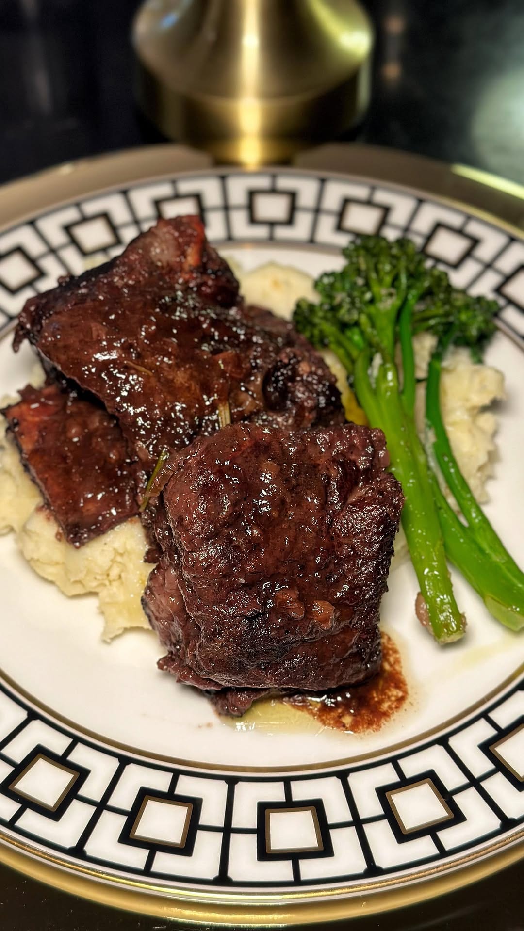 Post 8 by ACOUPLEFATTIES•BOSTON FOODIES on Instagram (video)
