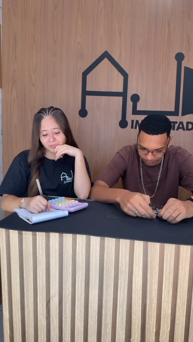 Post 1 by Aj Importados on Instagram (video)