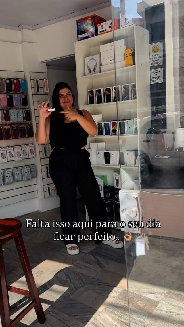 Post 3 by Aj Importados on Instagram (video)